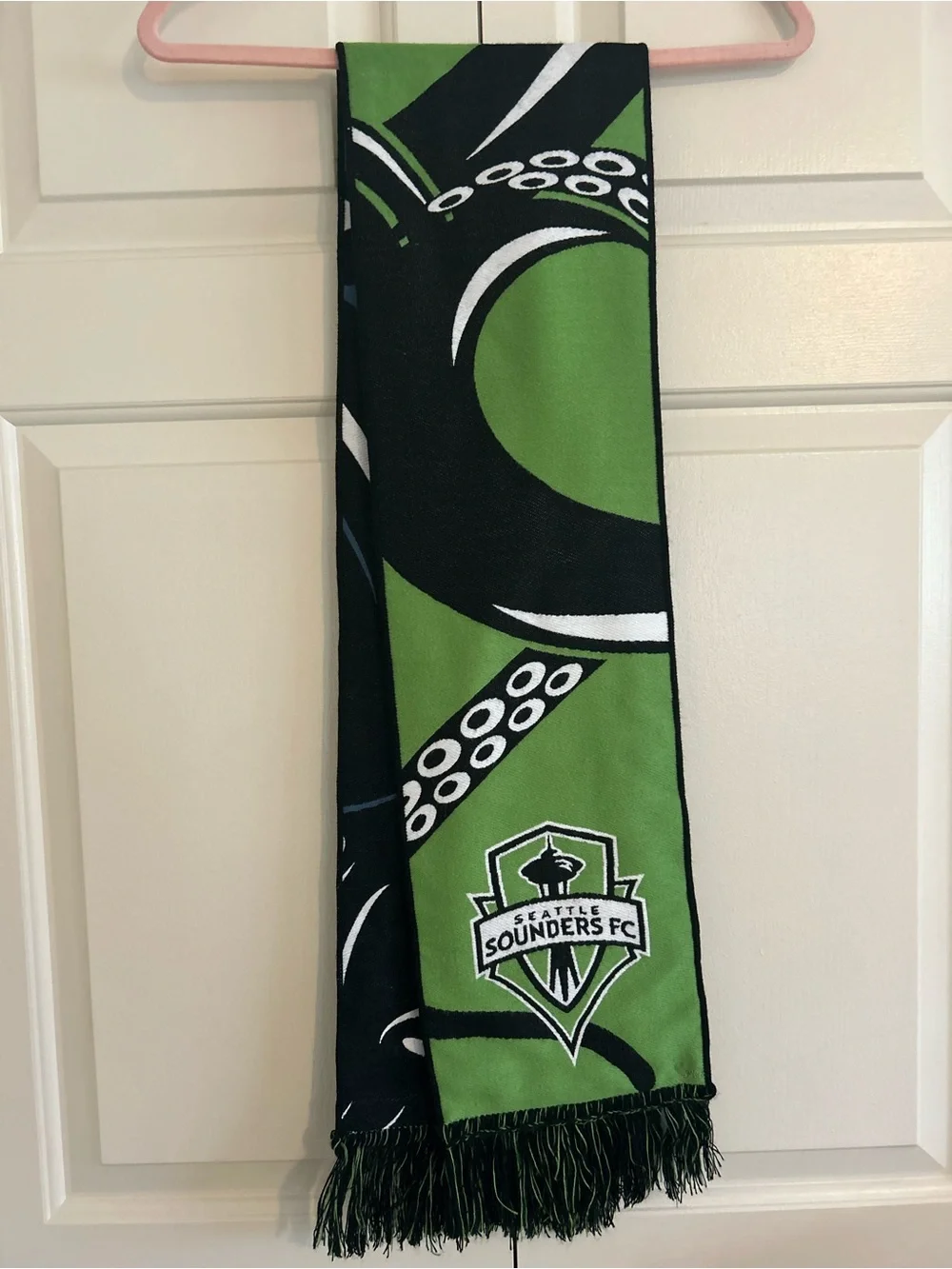Sounders FC Team Scarf Fringe Kraken Tentacles Two-Tone Blue Green Black Soccer